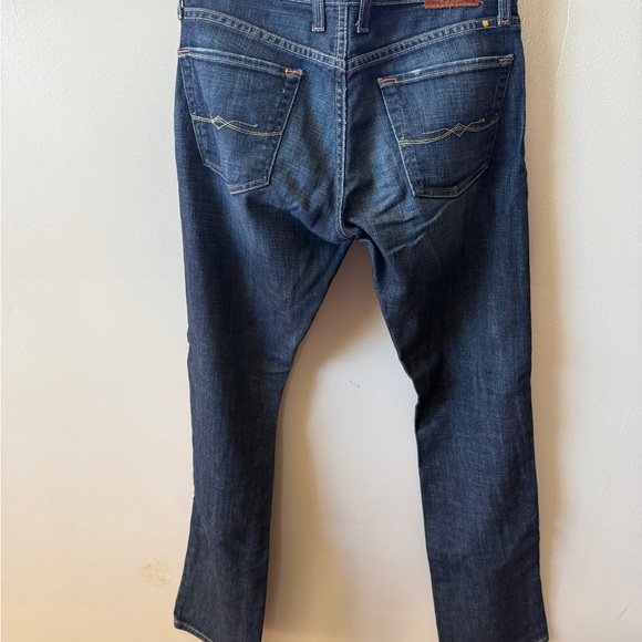 Women's Lucky Brand Blue Jeans - Picture 2 of 4